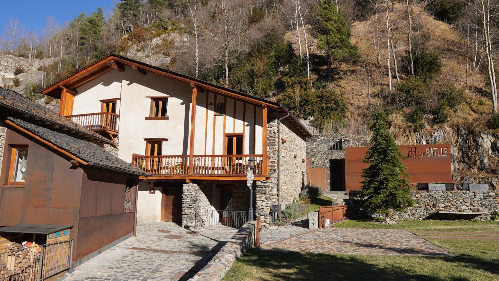 Cal Batlle Casa Rural La Cortinada Exteriér fotografie