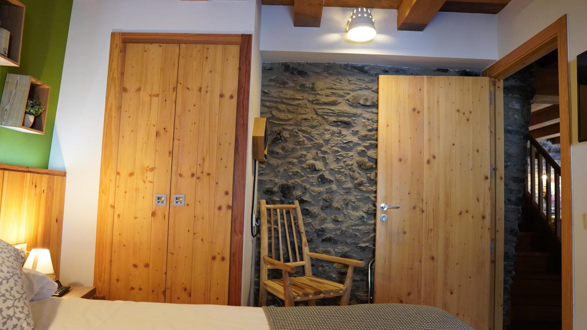 Cal Batlle Casa Rural La Cortinada Exteriér fotografie